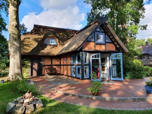 Traumhaftes Reetdachhaus "Grote Eken" in der Lüneburger Heide