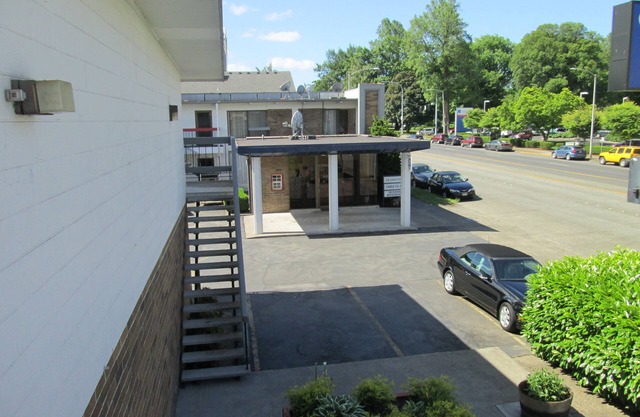 Travelers Inn by OYO Longview Kelso