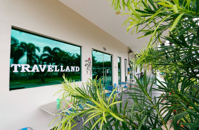 Travelland Hotel
