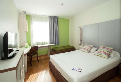 Travelodge BCN Cornella Fira