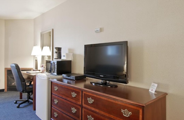 Travelodge by Wyndham Trenton