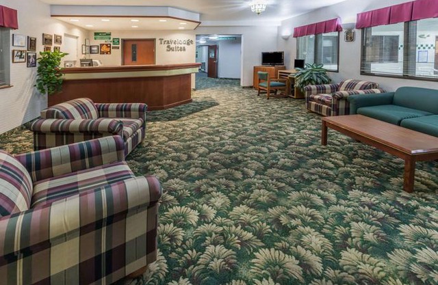 Travelodge Suites by Wyndham Newberg