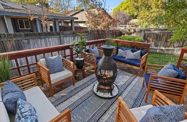 Treasure Valley modern style home w/ Traeger and fire pit!