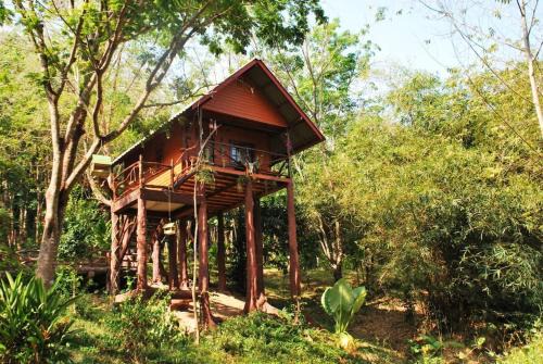 Treehouse Holidays-Lake View