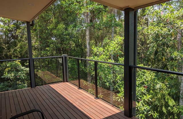 Treetops Haven- Bushland setting a short stroll to Maleny Centre