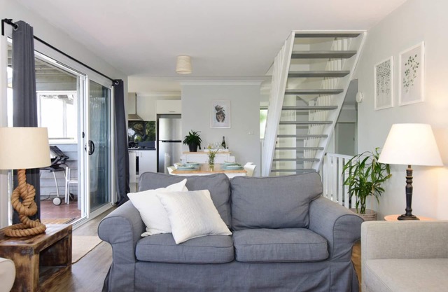 Treetops - Three bedroom home with great views, in the village!
