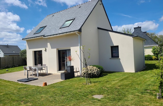 Trégunc, house 500 m from the beach (3 star rated)