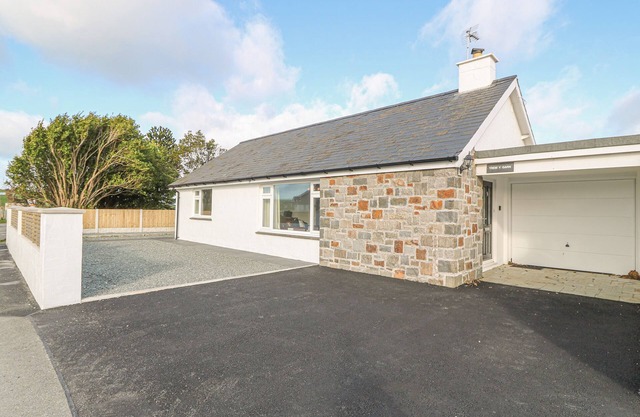 TREM Y GARN, family friendly, country holiday cottage in Morfa Nefyn