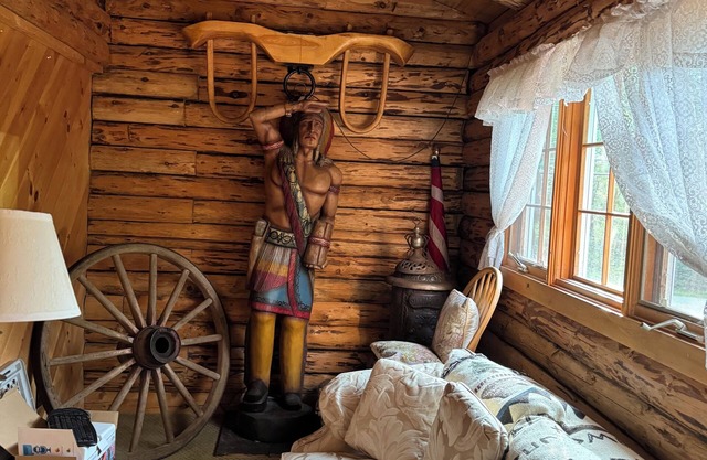 Tremendous cabin with AC in charming Conway