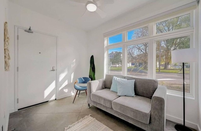 Tremont Smart 12 - A KCM Property