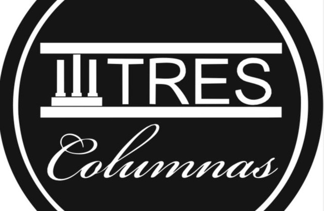 TRES COLUMNAS