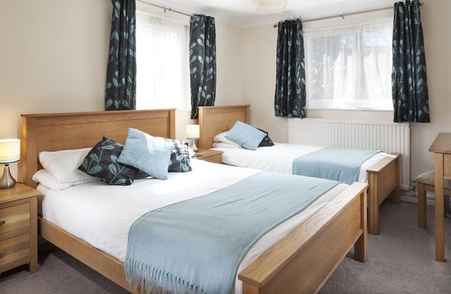 Trevose - one bedroom apartment in quiet seaside village.