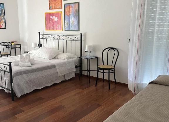 Tri locale A-Mare
