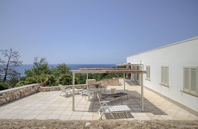 Trilo Scialandre - Three Bedroom House, Sleeps 6