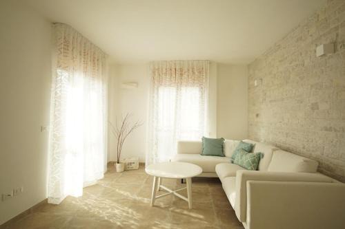 Trilocale zona lago lake view