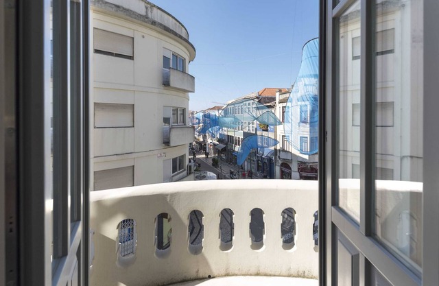 Tripas-Coração: Santa Catarina Cosmopolitan Downtown Porto