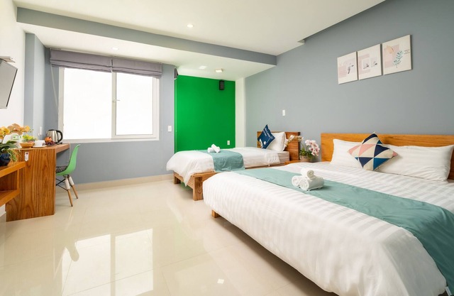 Triple deluxe room Đào Tiên Homestay