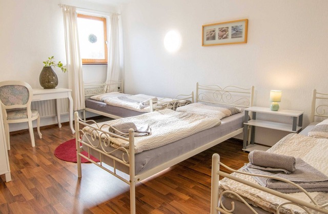 Triple room (17) - Pension Zur Kurve