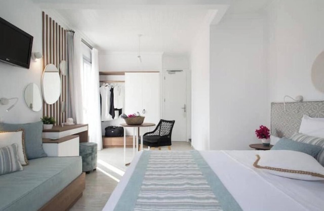 Triple Room - Aurora Rooms & Suites
