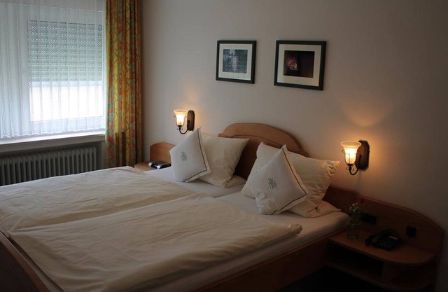 Triple room with shower/WC