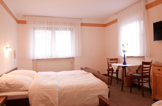 Triple room with shower and WC