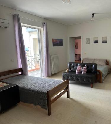 Tripolis Suite 7 floor