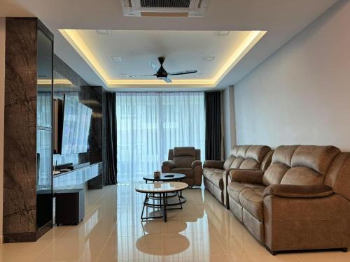Trival Luna Homestay Sri Indah Sandakan