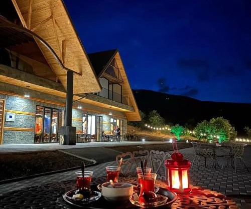 Troja Resort - Hotel & Restaurant