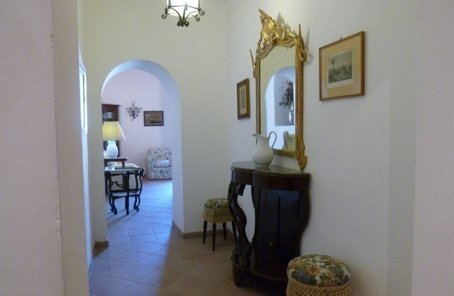 Tropea, air-conditioned apartment in 1600s noble palace