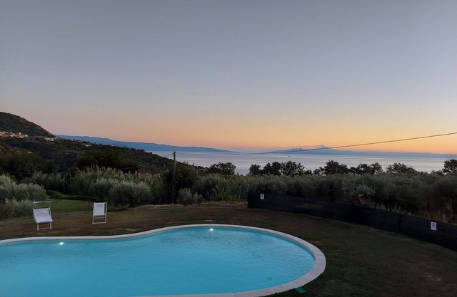 Tropea - Capo Vaticano Apartment in villa with pool, sea view, big garden