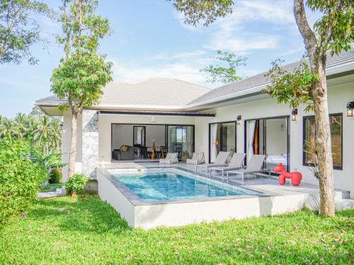 Tropical 4br Jungle View Villa Near Lamai Beach