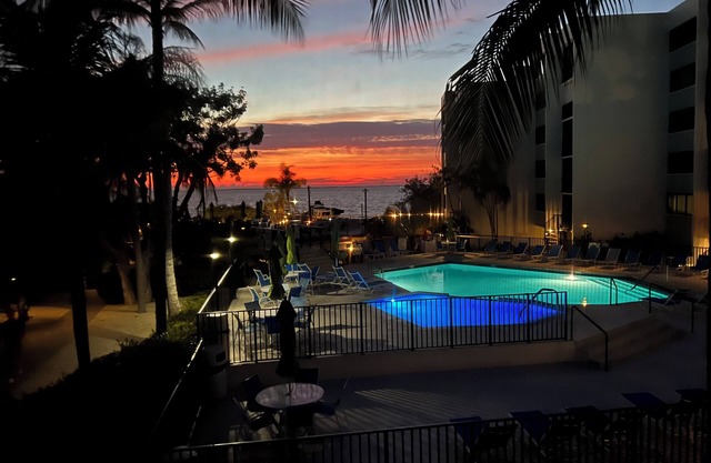 Tropical breeze and sunsets - Moon Bay Town Home Unit C-5