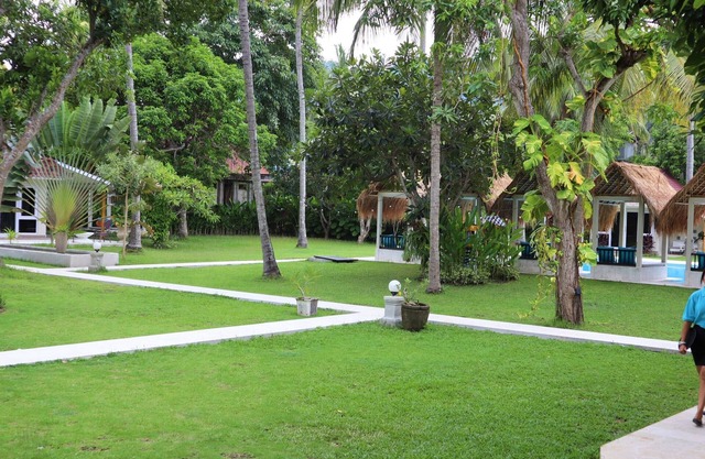 Tropical Garden (Superior) Resort 50 meters from the beach