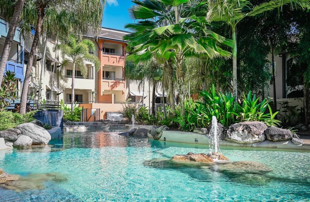 Tropical Gardens - Resort 9 Pools Gym