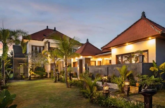 Tropical Mirage: Cool 2BDR Villa with Private Pool