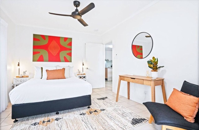 Tropical Terraces Three- Modern Coastal Retreat | Spacious 3BR Apt | Prime Cairns Location