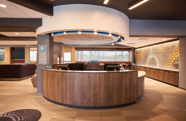 Tru by Hilton Jacksonville South Mandarin
