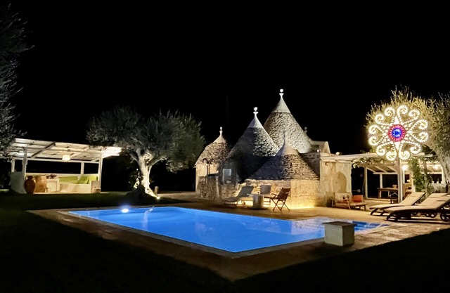 Trulli Puglia Tales