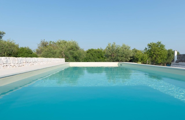 Trullo Antico Pool - Cisternino
