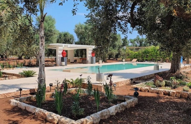 Trullo in Francavilla Fontana with amazing pool.