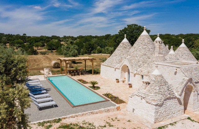 Trullo Pia - Trullo with private pool