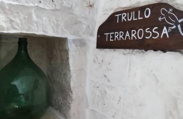 Trullo Terrarossa