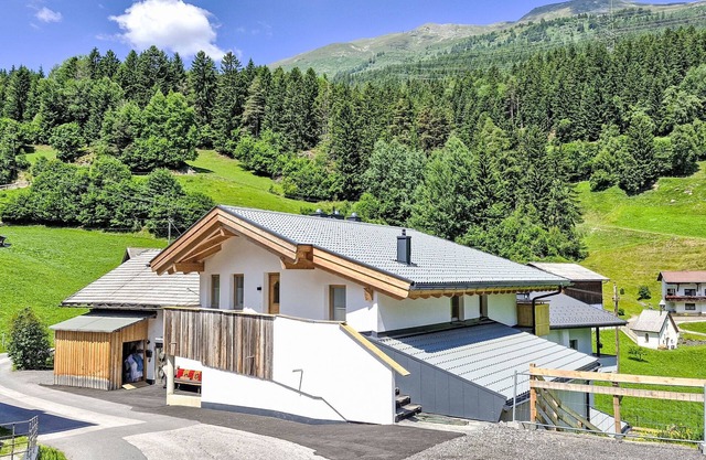 Tschirgant by Interhome