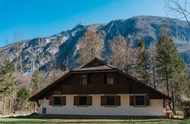 TUBA Apartments