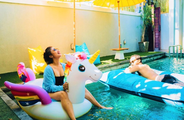 TUBAN AREA | Private Room for 6 pax w/BF