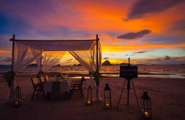 Tup Kaek Sunset Beach Resort
