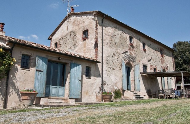 Tuscany holidayhome with private pool close to Cecina, 25km to the seaside