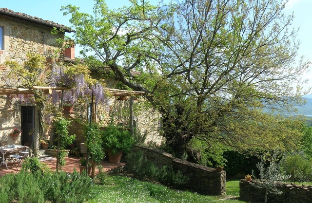 Tuscan Farmhouse, beautifully restored with garden, close to Florence.