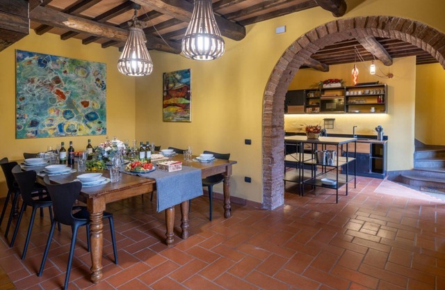 Tuscan Tempo Quercia2 - 3 BDRS APT + POOL