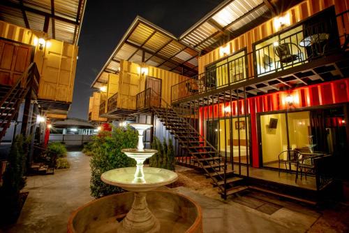 Tuscany Land Resort Donmuang